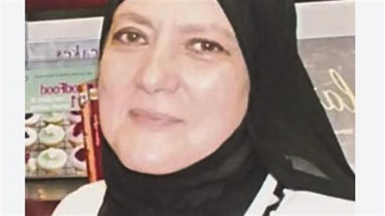 شمس البارودي تهاجم مروجي عروض الحجاب وتكشف حقيقة عودتها للأضواء بعد غياب طویل